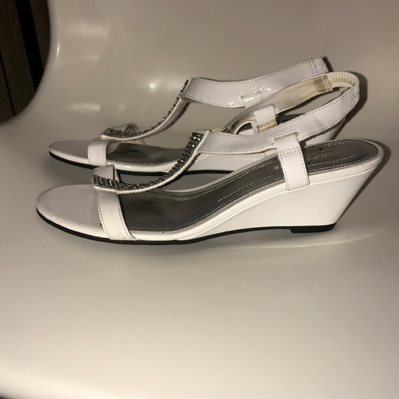 Women’s sandals - Picture 2 of 2